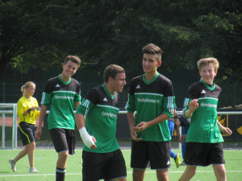 Pokal gegen Bergheim